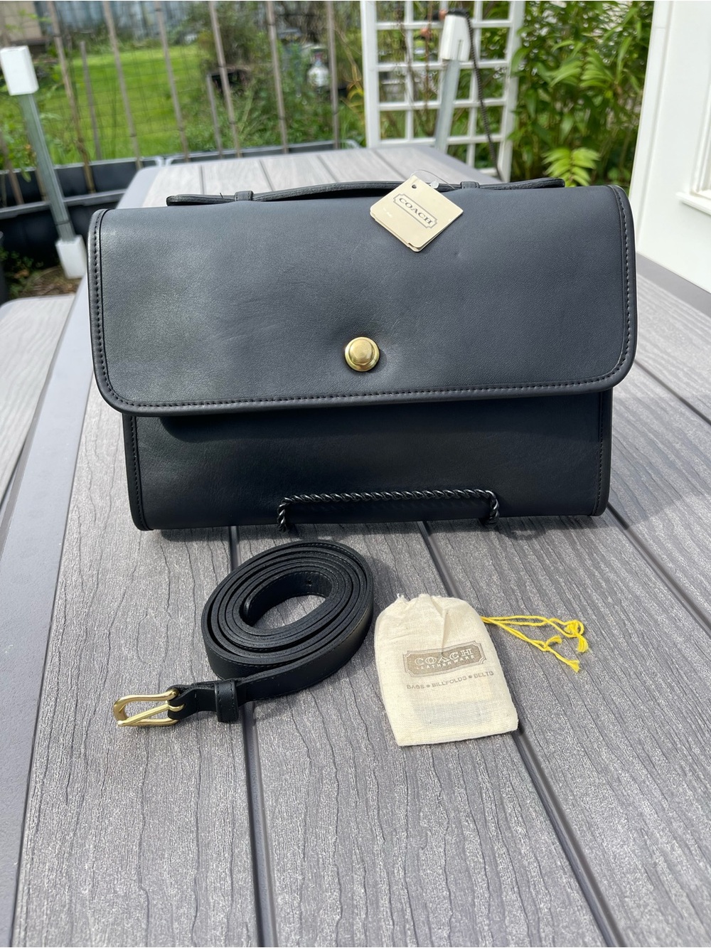 Vintage Coach Bag (Avenue bag )(flaws)